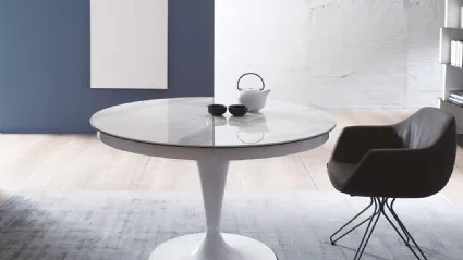 Tavolo rotondo allungabile in marble glass Eclipse di Ozzio
