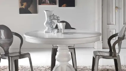 Tavolo rotondo allungabile Re-Style impiallacciato tanganika in tinta con base in Faggio massello laccato bianco uniforme di La Seggiola