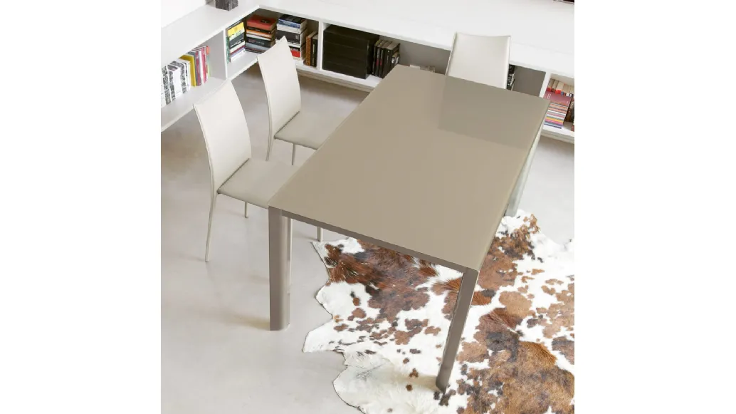 Tavolo allungabile in alluminio verniciato di Ponti Terenghi modello Giordano