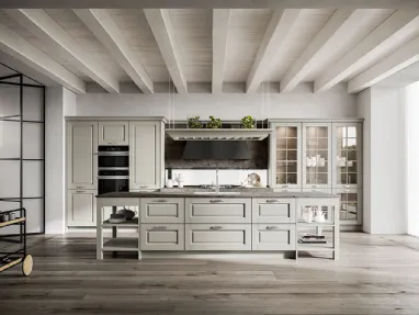 Cucina Classica con isola Asolo in legno di Frassino laccato Cuba a poro aperto e top in HPL di Arredo3