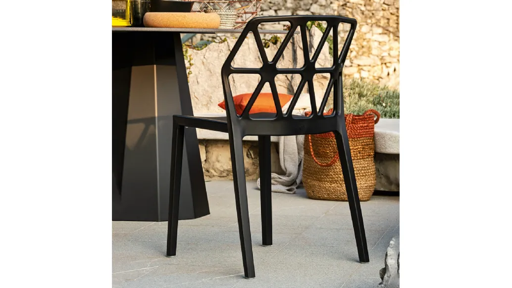 Sedia impilabile Alchemia di Connubia Outdoor