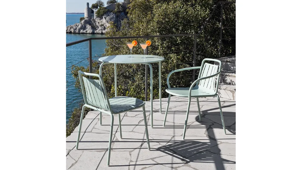 Sedia impilabile Easy di Connubia Outdoor