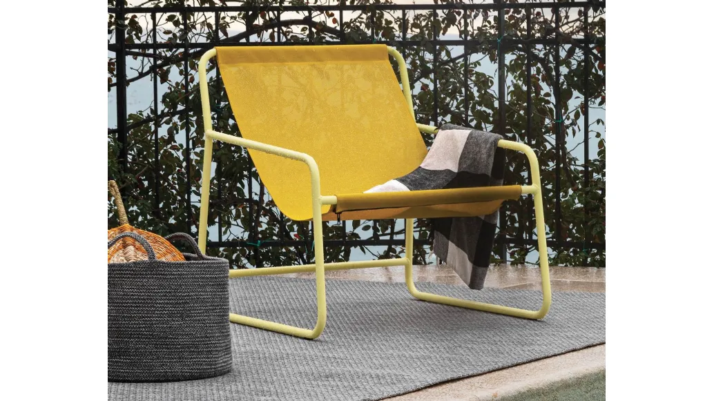 Poltrona Lounge Easy di Connubia Outdoor