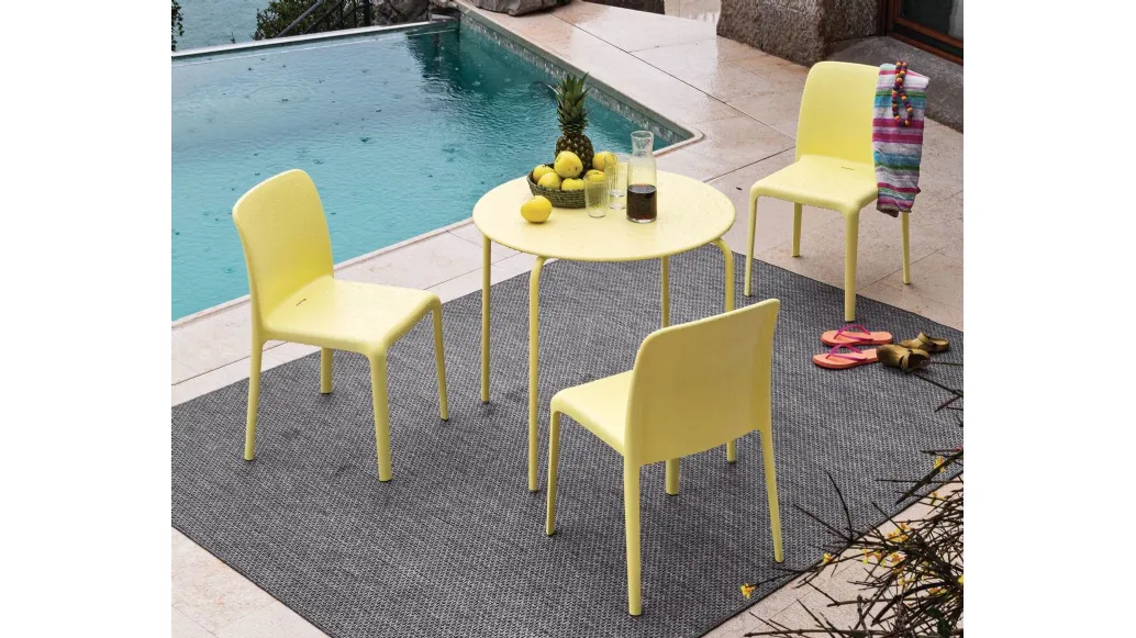 Tavolo Easy di Connubia Outdoor