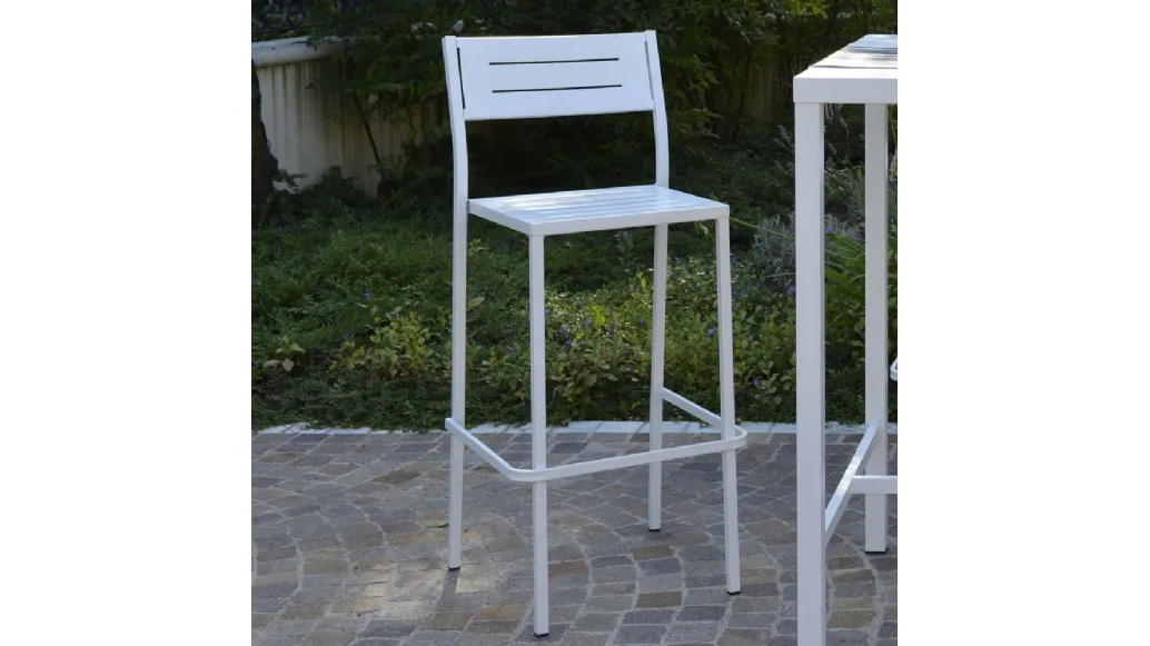 Sgabello da giardino Out Metal alto in acciaio zincato e verniciato poliestere per esterni di La Seggiola