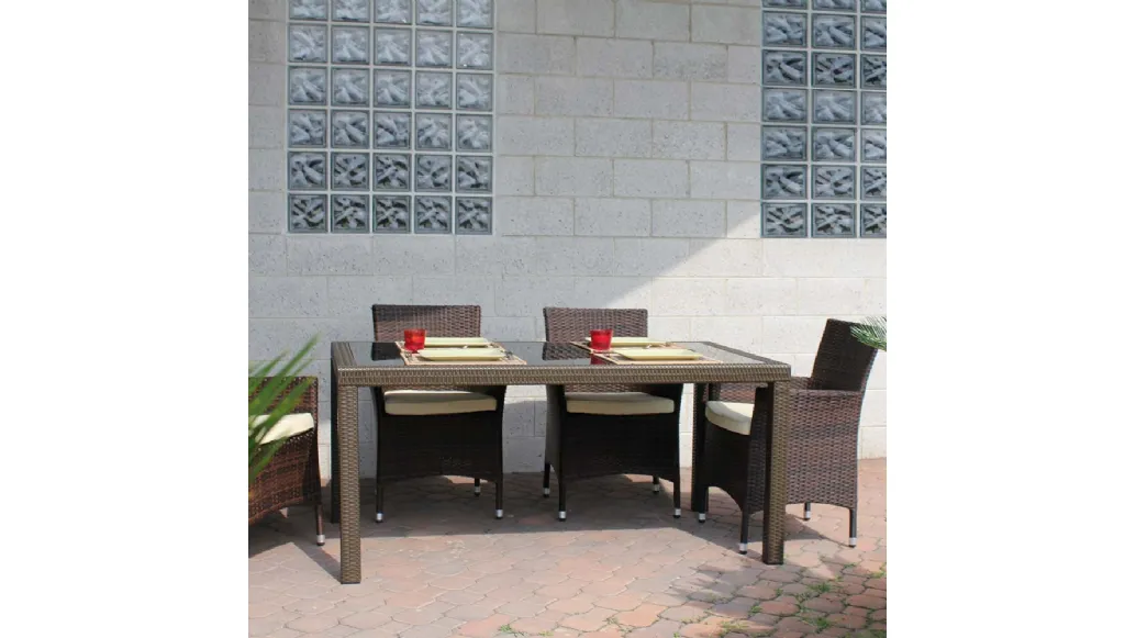 Tavolo Wicker Table in vetro con struttura in alluminio rivestita in fibra di polipropilene intrecciata a mano di La Seggiola