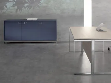 Scrivania Infinity Dynamic in melaminico e metallo di MobilOfficeFurniture