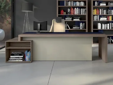 Scrivania Executive in nobilitato Olmo e laccato opaco con piano e fianchi in ecopelle di MobilOfficeFurniture