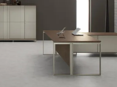 Scrivania Infinity Look in melaminico e metallo di MobilOfficeFurniture