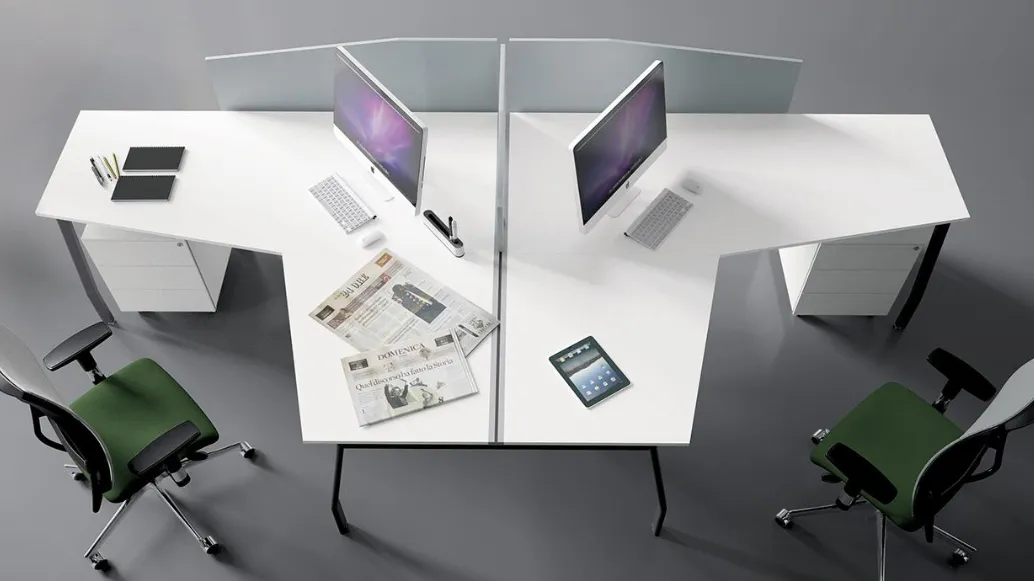 Scrivania operativa Sketch di MobilOfficeFurniture