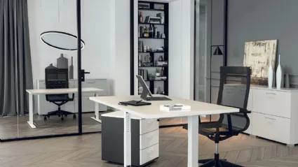 Scrivania Direzionale T_cube di MobilOfficeFurniture