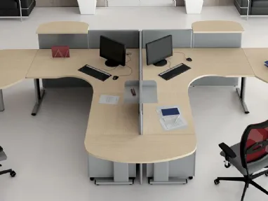 Scrivania operativa sagomata in melaminico e metallo T Desk di MobilOfficeFurniture