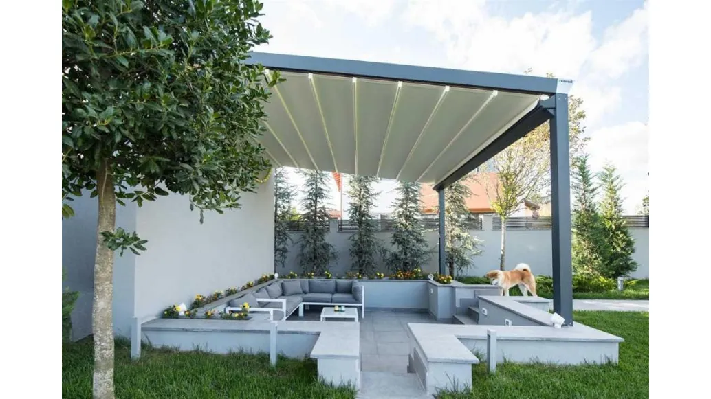 Pergola Pergotenda B-Space in alluminio con movimentazione motorizzata di Corradi