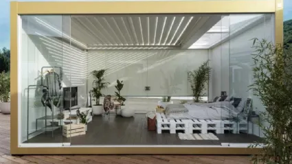 Pergola bioclimatica Imago Dreaming in alluminio pensata come camera da letto di Corradi