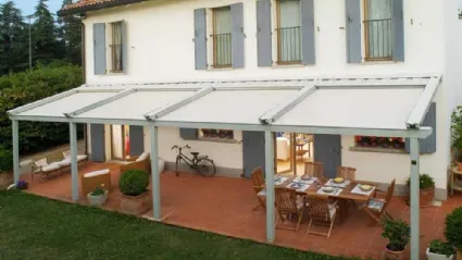 Pergola Pergotenda 45 in legno di Corradi